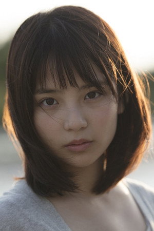 Momoka in The Antique