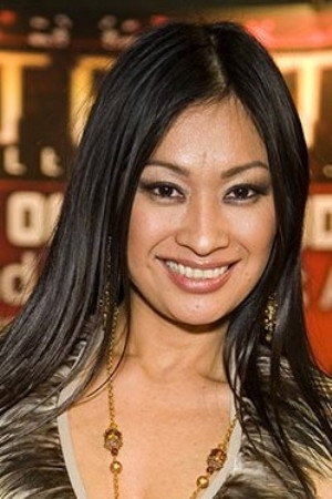 Syren in Sex School: Lessons of Lust