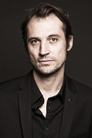 Jean-Édouard Bodziak in Double Lover