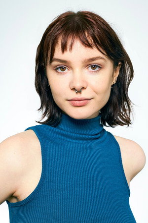 Shannon Barnes in Crudo