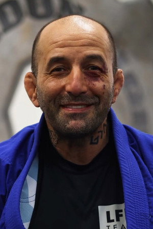 Luiz Ribeiro in "A Good Man"
