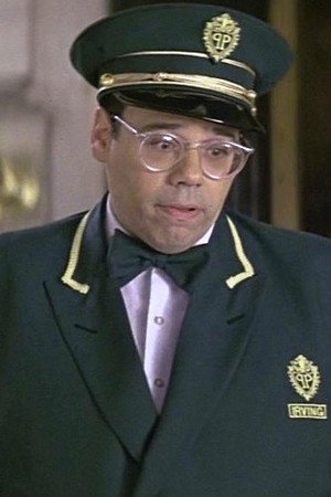 Irving Metzman in Still of the Night