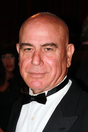 Aharon Ipalé in Moses the Lawgiver