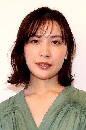 Eri Murakawa in Birds Without Names