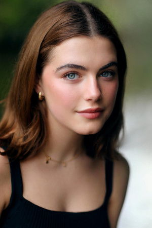 Ella Bright in Gable