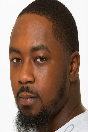 Chamar Avery in Five-O