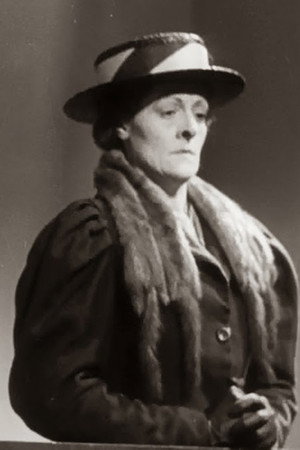 Sybil Grove in C.O.D.