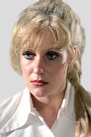 Nanda van Bergen in Women Without Innocence