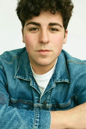 Cameron Hess in Where's The Beef