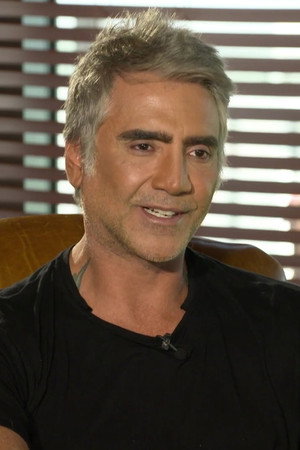 Alejandro Fernández in Mi Querido Viejo