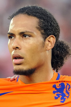 Virgil van Dijk in Salah: Farewell to The King