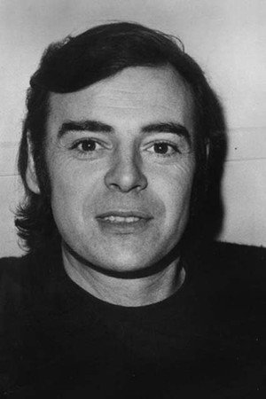 Brian G. Hutton in Last Train from Gun Hill