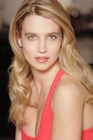Kristen Kurnik in 10 Truths About Love