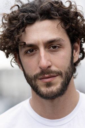 Lorenzo de Moor in The Legend Hunters