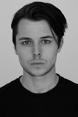 Max Fowler in F