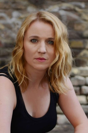 Winnie Böwe in Beyond the Blue Border