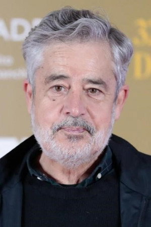 Carlos Iglesias in Crossing Borders