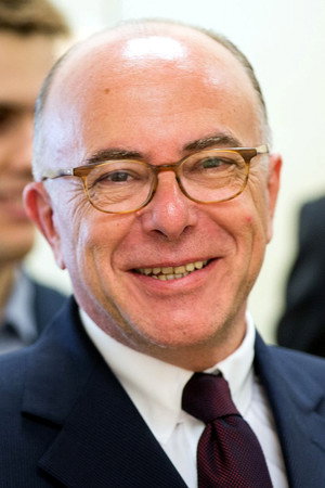 Bernard Cazeneuve in Dissolution, histoire d'un séisme politique