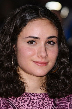 Yasmin Paige in True True Lie