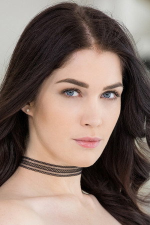 Evelyn Claire in Game of Power