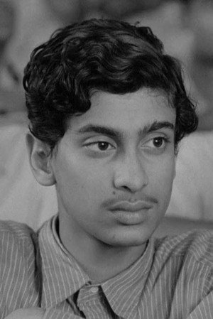 Smaran Ghosal in Aparajito