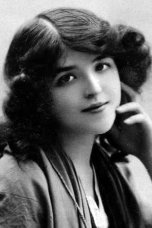 Lillian Burns in The Goddess