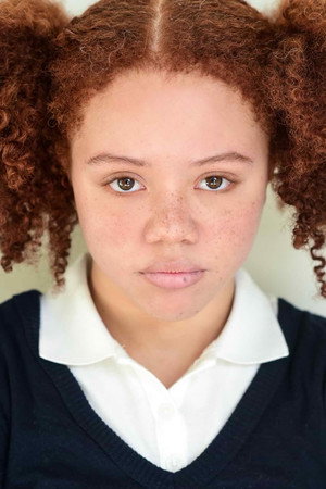 Kylah Davila in Brownies