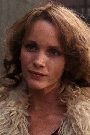 Tisa Farrow in Zombie Flesh Eaters