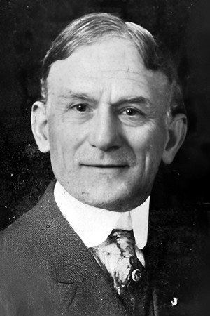 Jay Hunt in The Harvester