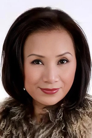 Elaine Chow Sau-Lan in The Drummer