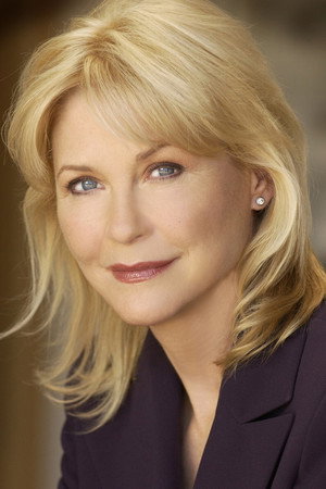 Dee Wallace in E T  the Extra-Terrestrial
