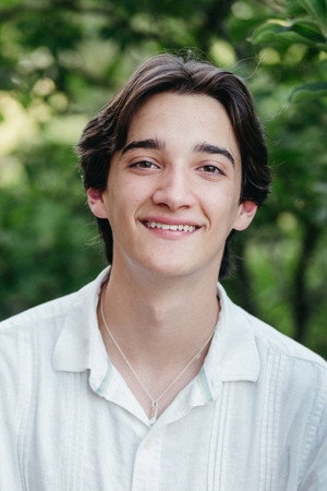 Micah Giorgi in Gummy Clusters