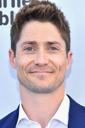 Matthew MacCaull in Vendetta