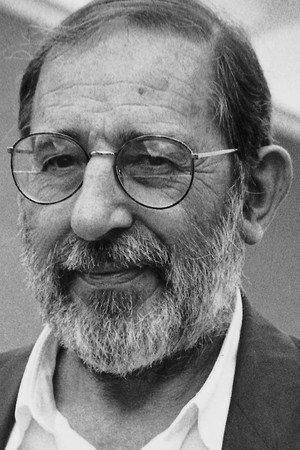 Álvaro Siza Vieira in Simetrias