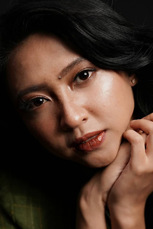 Eka Nusa Pertiwi in The Window