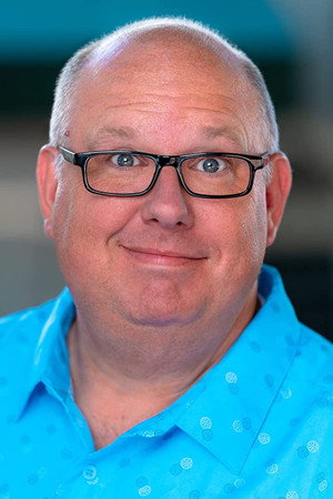 Bill Chott in The Ringer