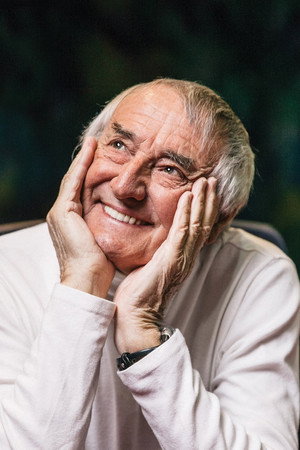 Brian Dewhurst  in Cirque du Soleil: Journey of Man