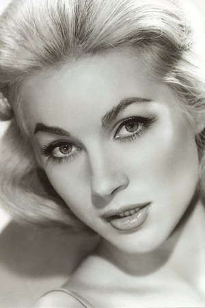 Shirley Anne Field in Hear My Song