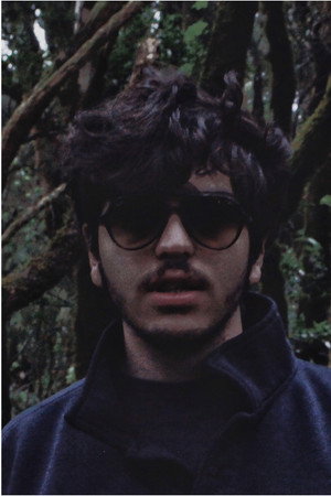 Nicolás Martín Ruiz in Dos cipreses