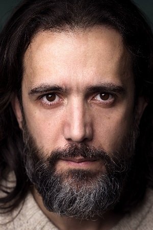 Ricardo Freitas in Hatched