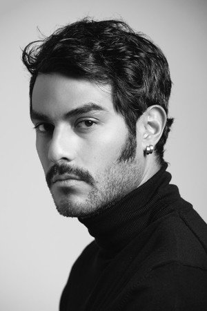 Hugo Catalán in Velociraptor