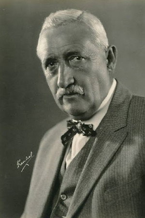 George Nichols in Mickey