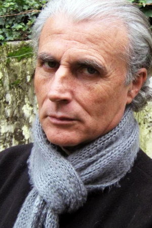 Juan Vitali in Apartment Zero