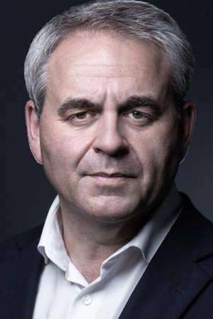Xavier Bertrand in Macron, Pécresse : Coulisses d'une campagne