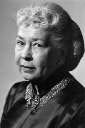 Kathleen Howard in It's a Gift