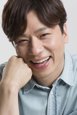 Jung Sang-hoon in Heung-boo: The Revolutionist