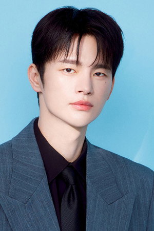 Seo In-guk in Project Wolf Hunting