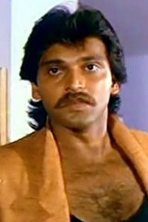Mahesh Anand in Rangeela Raja
