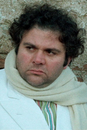 Piero Vida in A Genius  Two Friends  and an Idiot
