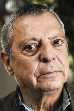 César Bono in Fugitivos del paraíso